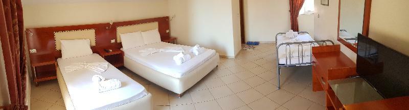 Hotel Veli Sarandë Buitenkant foto